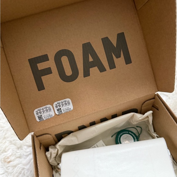 Yeezy foam runners - Picture 7 of 8